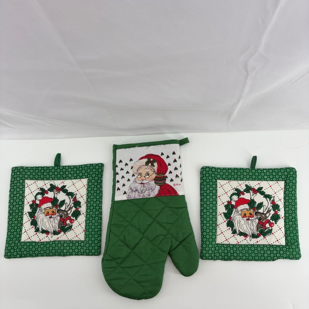 Vintage Christmas Santa Claus Oven Mitt and Pot Holder 3 Piece Set Green